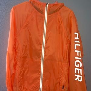 Tommy hilfigure windbreaker